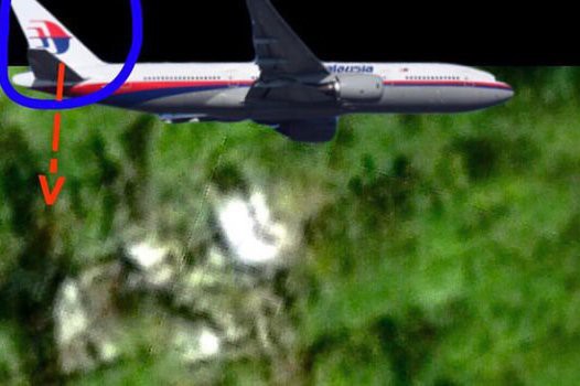 Máy bay MH370 bị nghi rơi ở rừng Campuchia.
