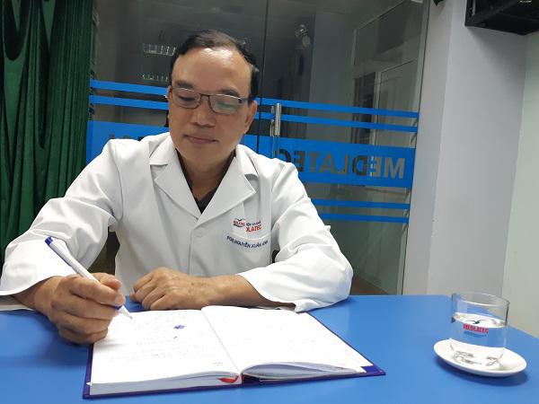 PGS Nguyễn Xuân Ninh cho rằng loại gạo trắng tuy ăn dẻo nhưng mất nhiều chất dinh dưỡng.