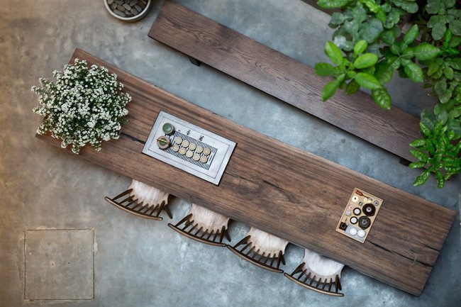 Khoảng sân vườn đắt giá của ngôi nhà.