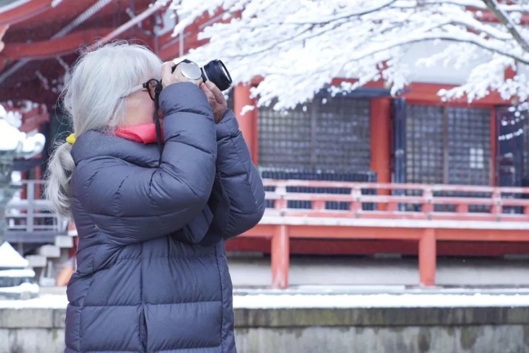 Cuộc sống của bà đủ thảnh thơi, an nhàn để tận hưởng những thú vui, sở thích của bản thân.