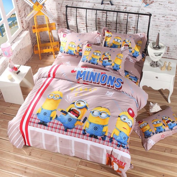 
Một bộ giường đầy màu sắc với đủ trạng thái của Minions cũng sẽ giúp không gian của bé đẹp hơn, vui hơn.
