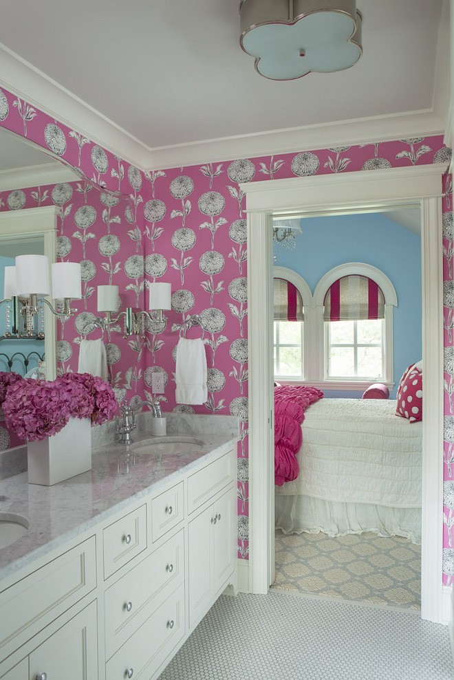 10. Một cô gái thích màu hồng và ưa sự mộng mơ thì một hình nền hoa trên phông màu hồng phấn là quá phù hợp rồi.