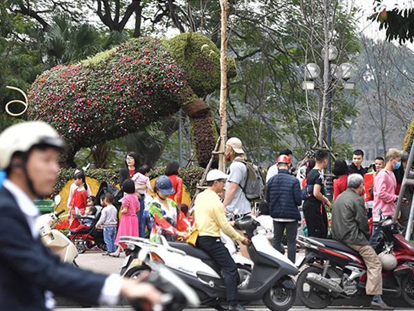 Miền Bắc ngày nắng chói chang, đêm lạnh