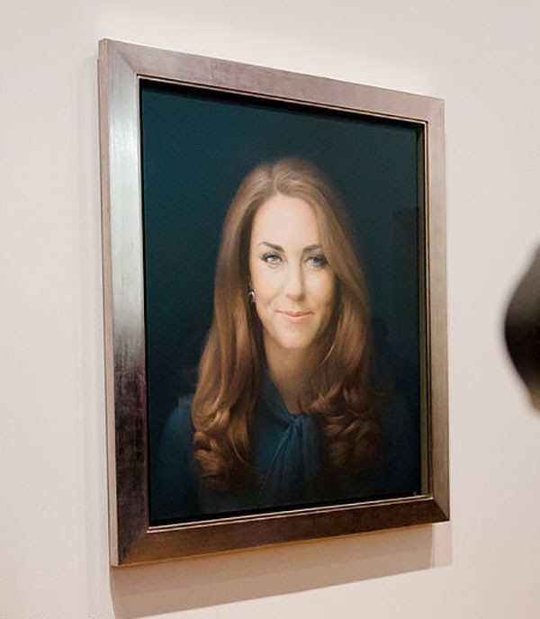 Bức chân dung của Kate được treo ở phòng trưng bày chân dung quốc gia London.