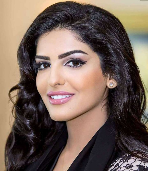 Công chúa Ả Rập Ameerah al-Taweel, 36 tuổi, kết hôn với tỷ phú Khalifa Bin Butti Al Muhairi năm 2018. Trước đó, cô có cuộc hôn nhân kéo dài 5 năm với doanh nhân lừng lẫy Al-Waleed bin Talal.