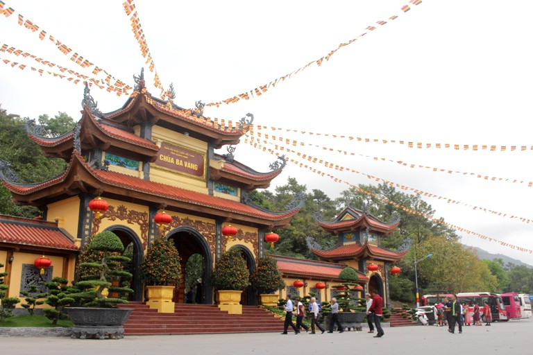 Chùa Ba Vàng, nơi tâm điểm của dư luận trong thời gian qua. Ảnh: Đ.Tùy