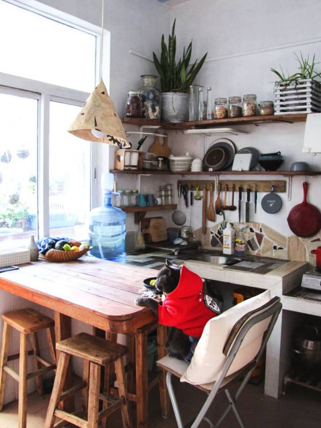 Góc bếp tiện nghi sau khi sắp xếp, bố trí đồ đạc.