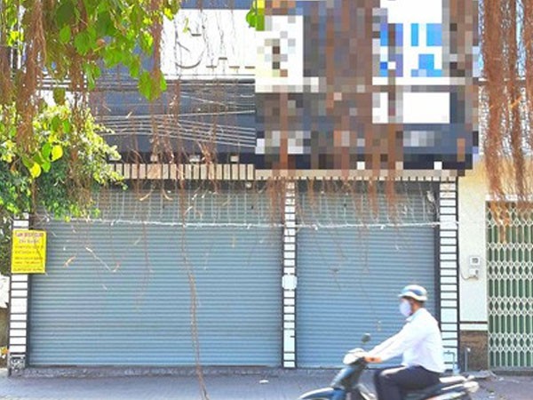 Hiện trường xảy ra vụ án mạng là phía trước quán bia này.