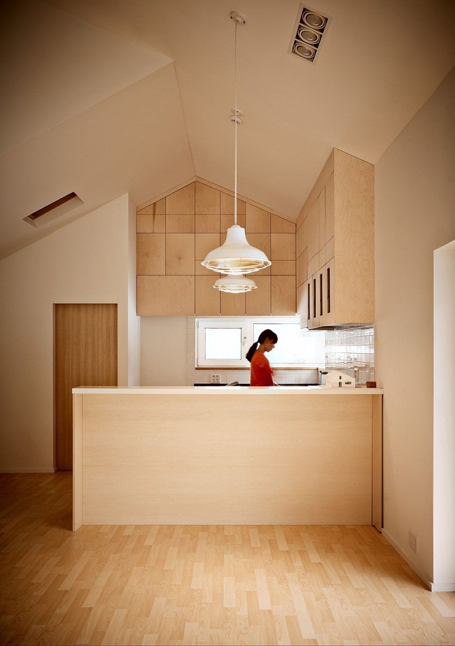 Nhà bếp ở góc tối đa hóa không gian dễ dàng.