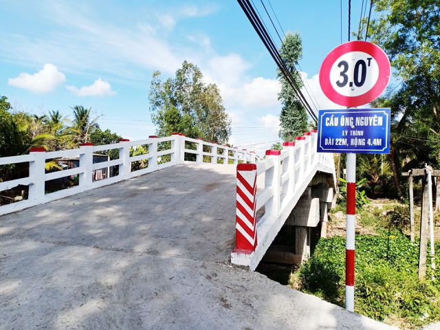 Cầu &Ocirc;ng Nguy&ecirc;n trước...