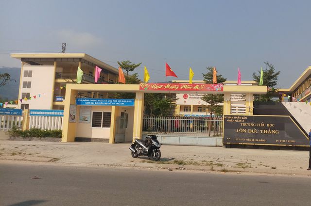 Trường TH Tôn Đức Thắng (quận Cẩm Lệ, Đà Nẵng) - nơi phụ huynh học sinh phản ánh con trẻ bị cô giáo dùng thước đánh bầm tím