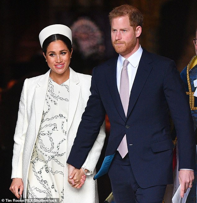 Meghan được cho là sẽ không sinh con theo truyền thống của Hoàng gia Anh.