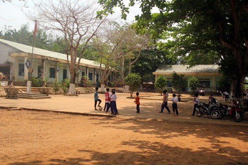 
Ngôi trường nơi ông Chung trước đây công tác. Ảnh: Sơn Thủy.
