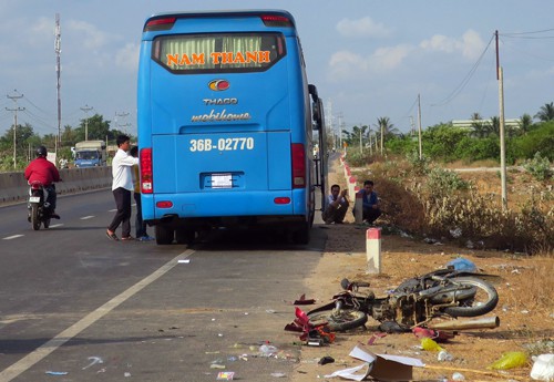 Hiện trường vụ tai nạn. Ảnh: Tư Huynh.