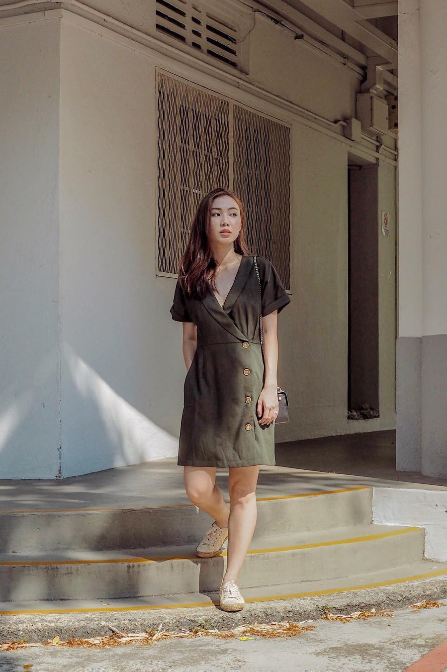 Nếu đã có sẵn 1 em váy trong tủ đồ rồi thì hãy lôi ra mặc ngay, còn nếu chưa thì hãy sắm ngay để diện dịp nghỉ lễ sắp tới