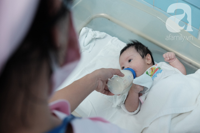 Một trường hợp bé bị mẹ bỏ rơi tại bệnh viện.