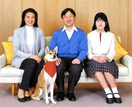 
Thái tử Naruhito và Thái tử phi Masako và Công chúa Aiko. Ảnh: MAINICHI
