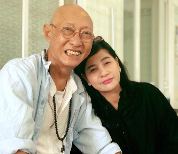 
Hình ảnh nghệ sĩ Lê Bình và diễn viên Cát Phượng cách đây ít tháng.

