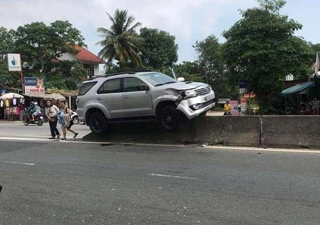 Hiện trường vụ tai nạn. Ảnh: V.T.