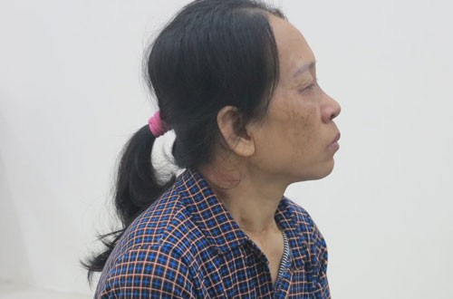 
Bà Huế bị đưa ra xét xử hôm 26/4.
