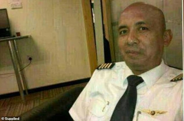 Cơ trưởng máy bay MH370 Zaharie Ahmad Shah.