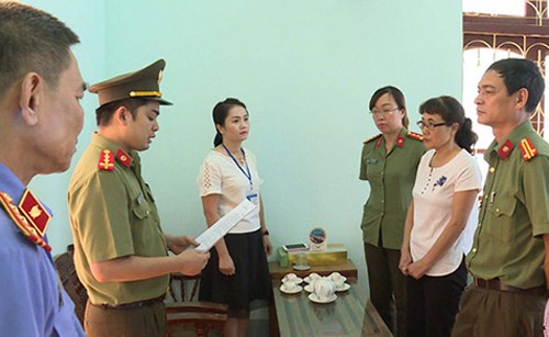 
C&aacute;n bộ ở Sơn La bị khởi tố do li&ecirc;n quan đến gian lận thi cử năm 2018. Ảnh: C&ocirc;ng an Sơn La

