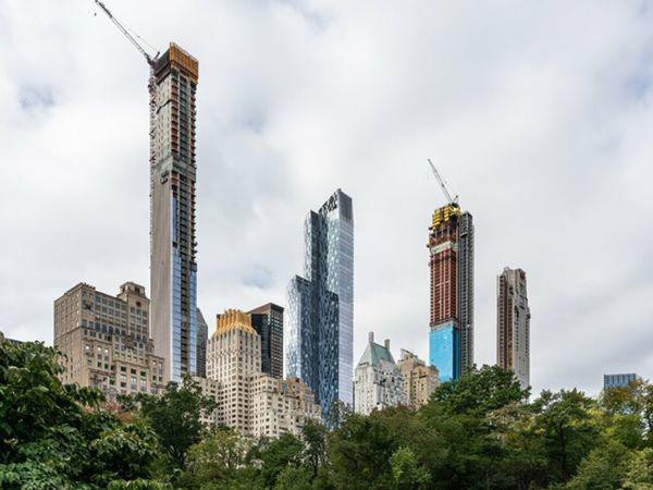 
One57 là tòa nhà chọc trời sang trọng bậc nhất ở Manhattan với những ngôi nhà đắt nhất thế giới.
