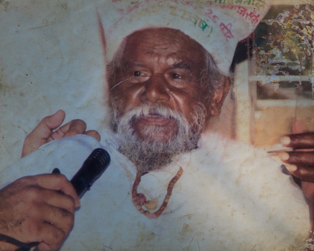 Dashrath Manjhi - người đàn ông nổi tiếng ở Ấn Độ đã dành 22 năm để phá núi làm đường