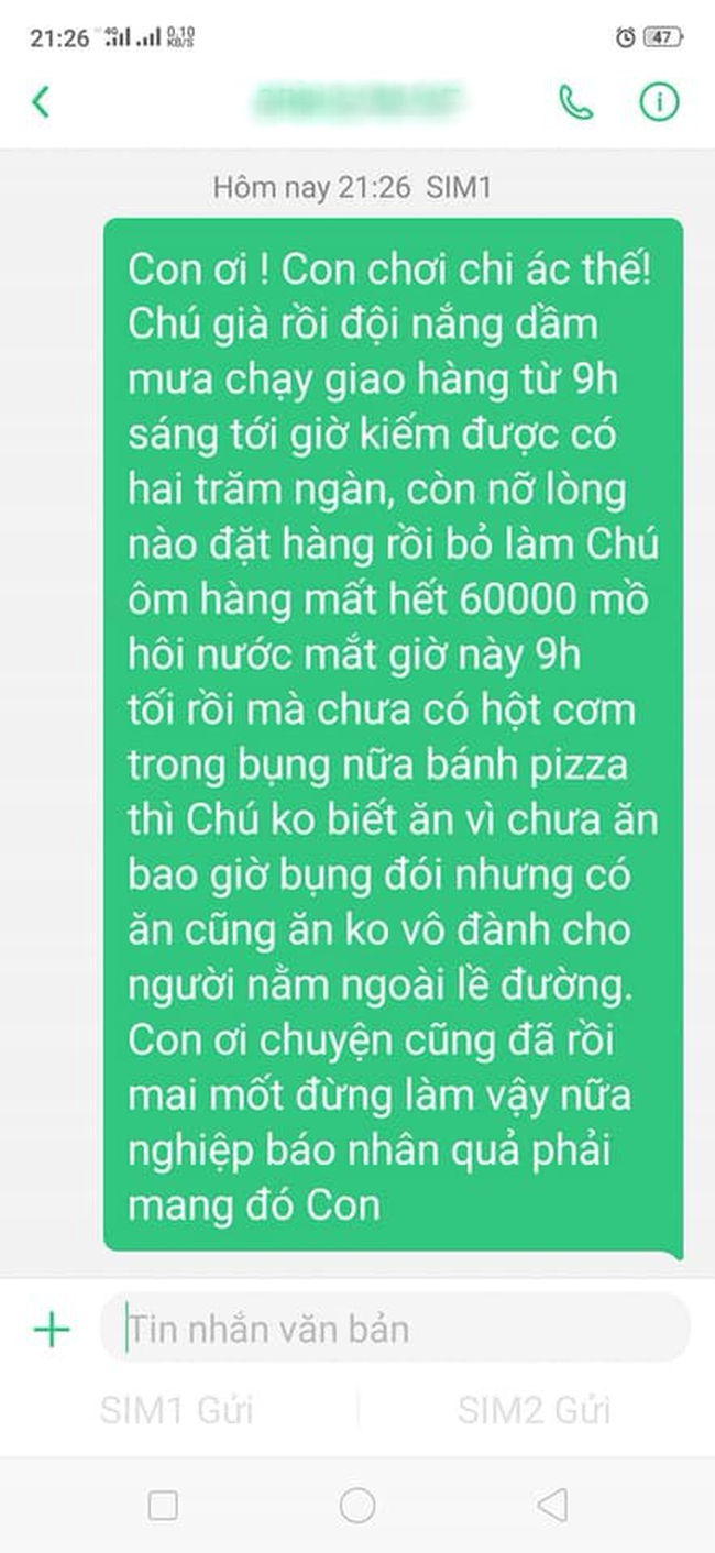 
Những dòng tin nhắn bác Grab nhắn cho người bom hàng mình khiến dân mạng vừa xót xa vừa thương cảm
