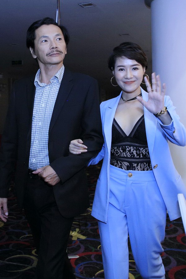 Bố Sơn - NSƯT Trung Anh hết lời khen diễn xuất của cô Xuyến  - Hoàng Yến trong Về nhà đi con - Ảnh 5.
