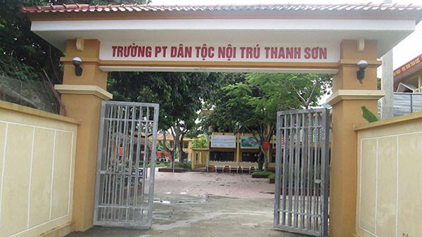 
Trường Phổ thông dân tộc nội trú THCS Thanh Sơn nơi xảy ra vụ việc.
