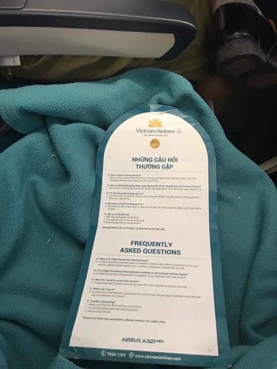 VietNam Airlines thông tin chính thức vụ việc hành khách “tố” có dòi trong chăn trên chuyến bay - Ảnh 1.