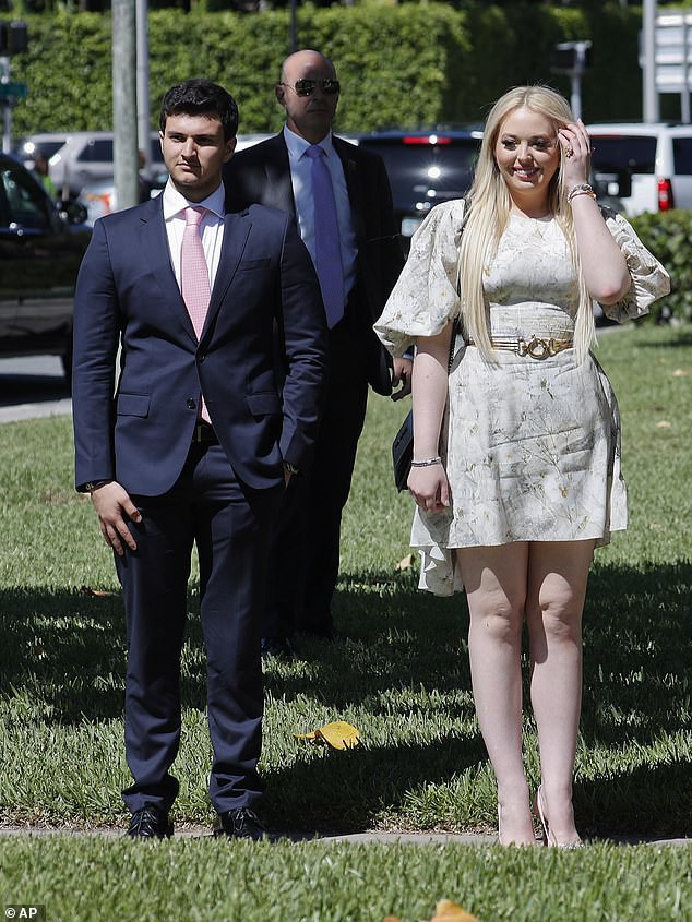 Con gái Tổng thống Trump xuất hiện cùng bạn trai tỷ phú hoàn hảo nhưng nhìn vóc dáng của cô nàng ai cũng phải lắc đầu ngán ngẩm - Ảnh 5.