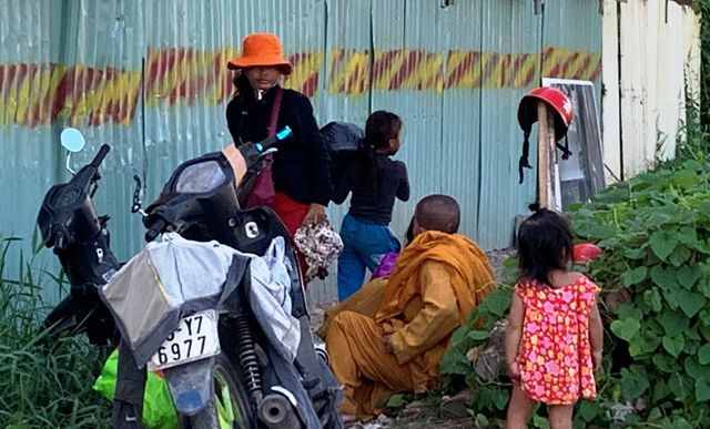 “Vạch” thủ đoạn của nhóm giả tu hành, “chăn dắt” trẻ em ở cửa ngõ Sài Gòn - Ảnh 2.