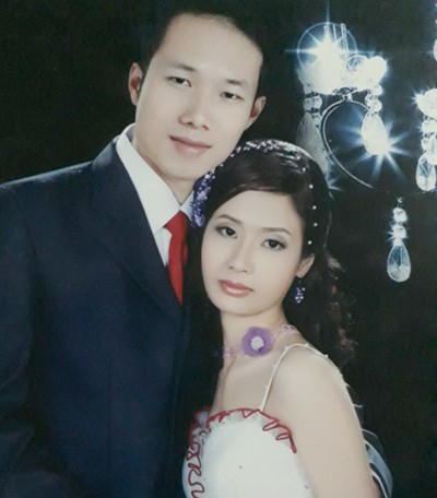
Vợ chồng chị Trang cưới nhau cách đây 10 năm, quen nhau khi cùng làm tại một tiệm ảnh cưới tại Phú Thọ. Thu Trang.

