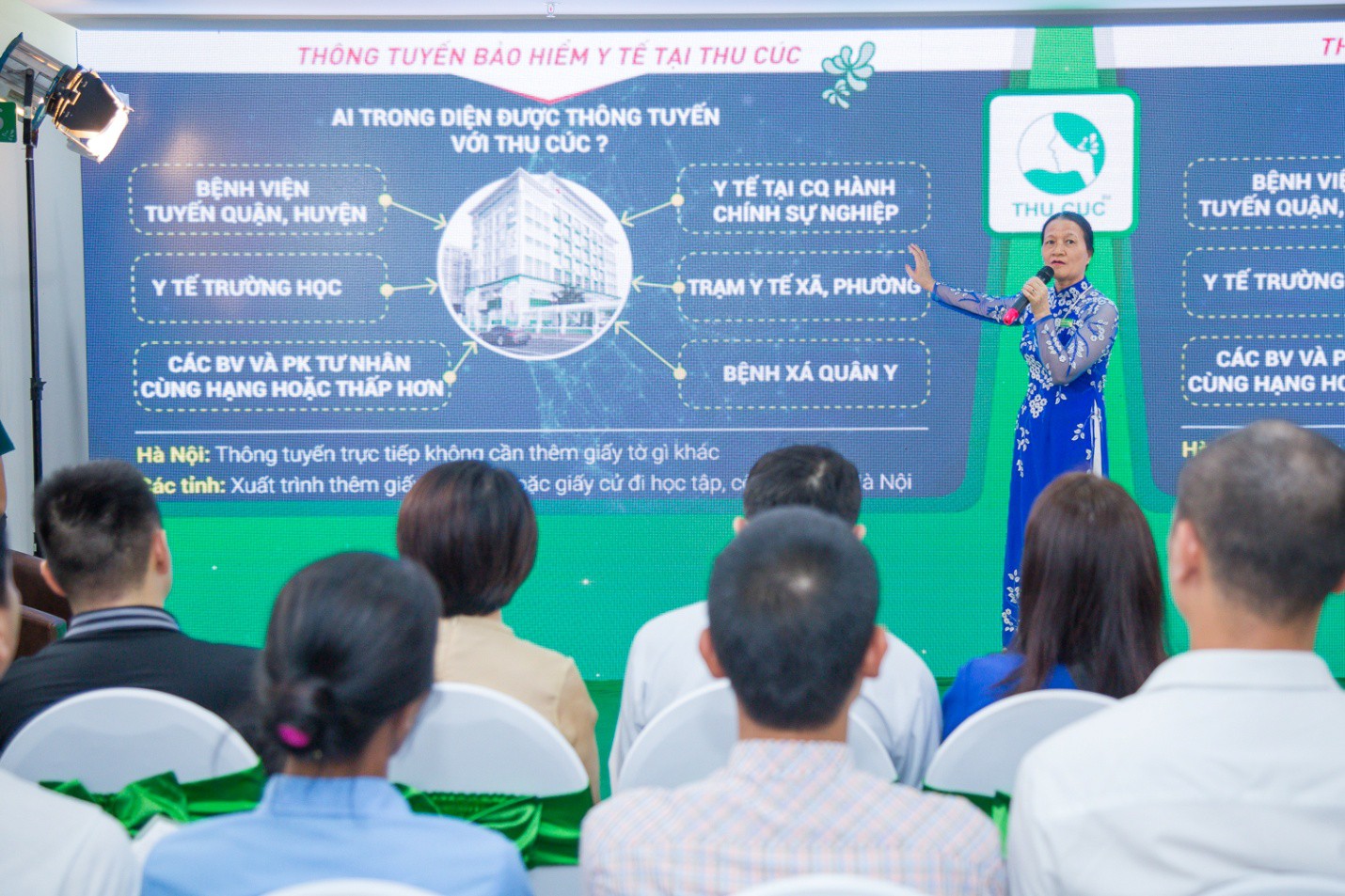 Những cung bậc cảm xúc trong sự kiện thông tuyến bảo hiểm y tế tại Thu Cúc - Ảnh 1. Những cung bậc cảm xúc trong sự kiện thông tuyến bảo hiểm y tế tại Thu Cúc - Ảnh 1.