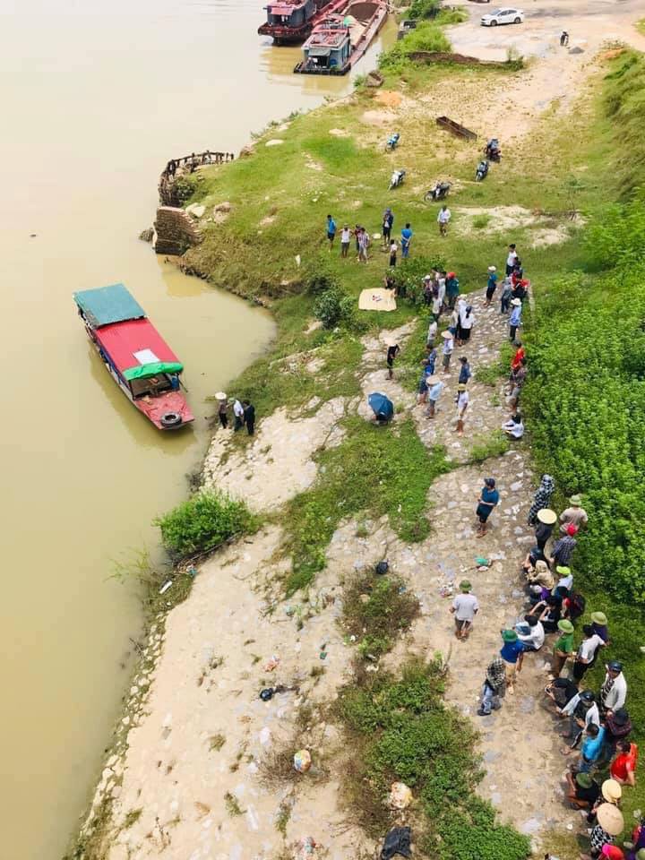 Bắc Giang: Người phụ nữ bơi ra sông Cầu tự tử - Ảnh 1. Bắc Giang: Người phụ nữ bơi ra sông Cầu tự tử - Ảnh 1.