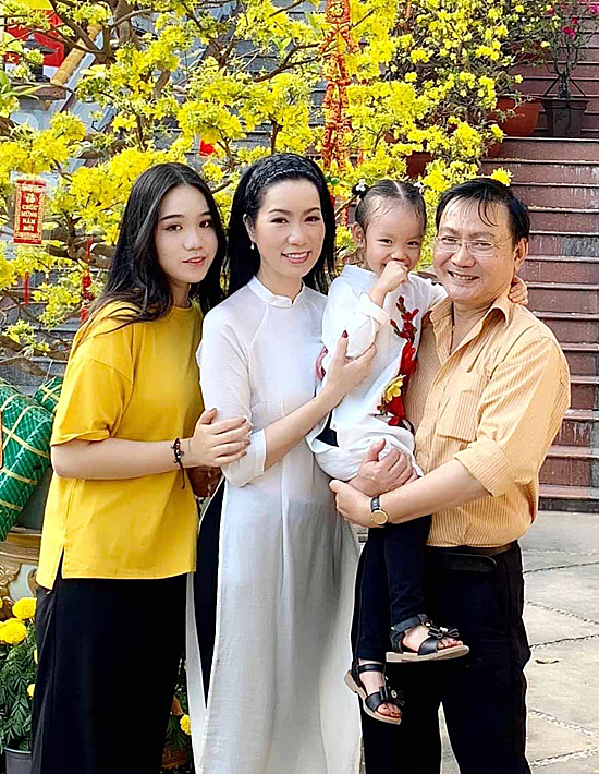 Trịnh Kim Chi được ông xã tặng biệt thự dịp sinh nhật - Ảnh 2.