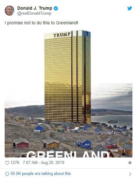 Đăng tấm hình tòa tháp vàng siêu to khổng lồ ở Greenland, ông Trump lại gây bất ngờ với lời hứa mới - Ảnh 2.