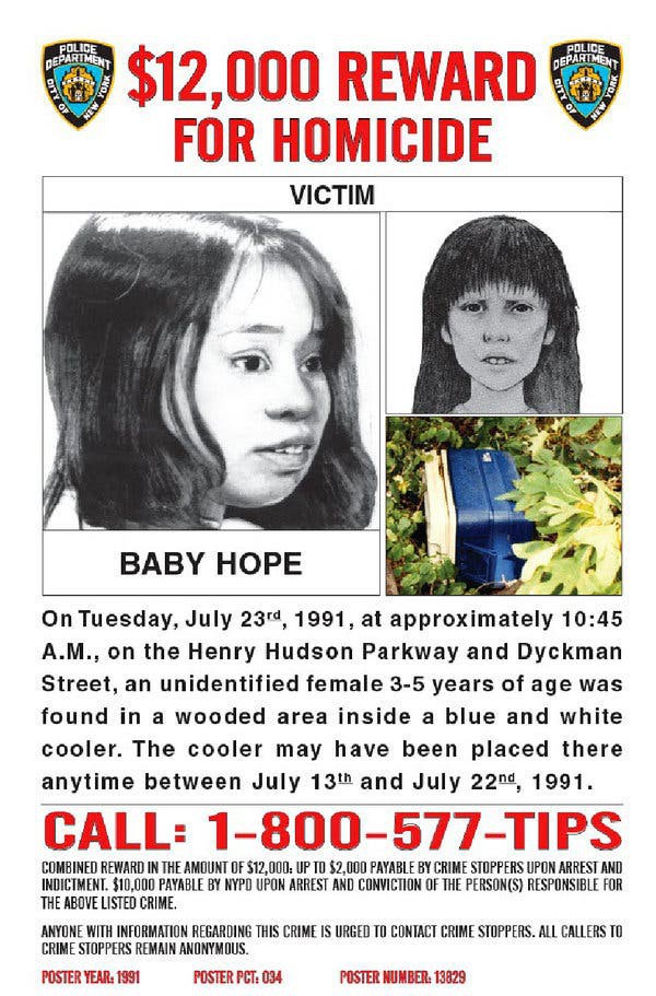 Chiếc thùng đá đựng thi thể không mảnh vải che thân của bé gái 4 tuổi tố cáo tội ác giết người man rợ và phản ứng tàn nhẫn của người mẹ - Ảnh 6.