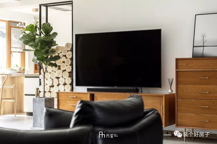 Căn hộ khổng lồ rộng 255m² của người đàn ông độc thân thích cuộc sống yên ả - Ảnh 10. Căn hộ khổng lồ rộng 255m² của người đàn ông độc thân thích cuộc sống yên ả - Ảnh 10.