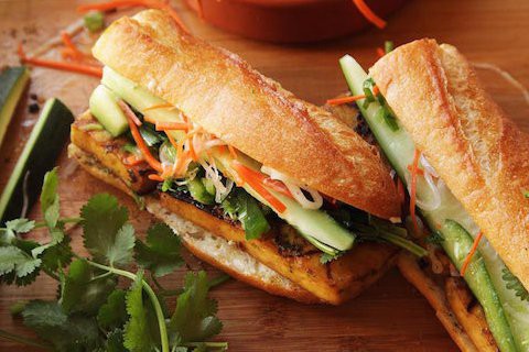 Top 10 món ăn Việt nhất định phải thử khi đến TP.HCM - Ảnh 5.