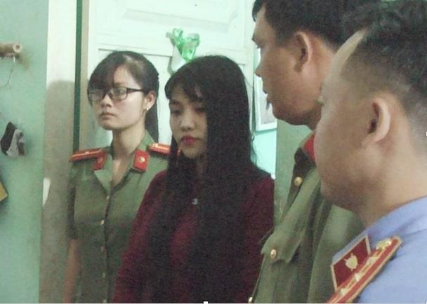 Truy tố hot girl Đại học Đồng Tháp tổ chức thi hộ cho sinh viên - Ảnh 1.