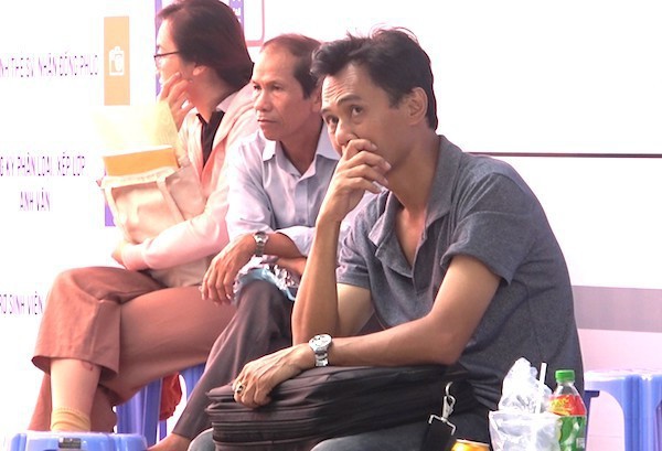 Nhớ nhà khóc tới phát ốm, tân sinh viên xin rút hồ sơ về quê - Ảnh 2. Nhớ nhà khóc tới phát ốm, tân sinh viên xin rút hồ sơ về quê - Ảnh 2.