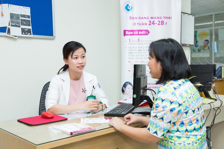 Abbott hợp tác với bộ Y tế tầm soát miễn phí đái tháo đường thai kỳ - Ảnh 2. Abbott hợp tác với bộ Y tế tầm soát miễn phí đái tháo đường thai kỳ - Ảnh 2.
