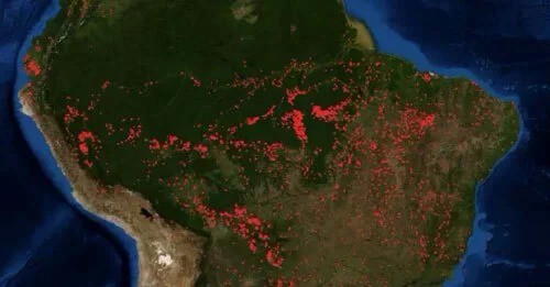 Vụ cháy rừng Amazon: Mỹ điều siêu máy bay chữa cháy tới dập lửa - Ảnh 2.