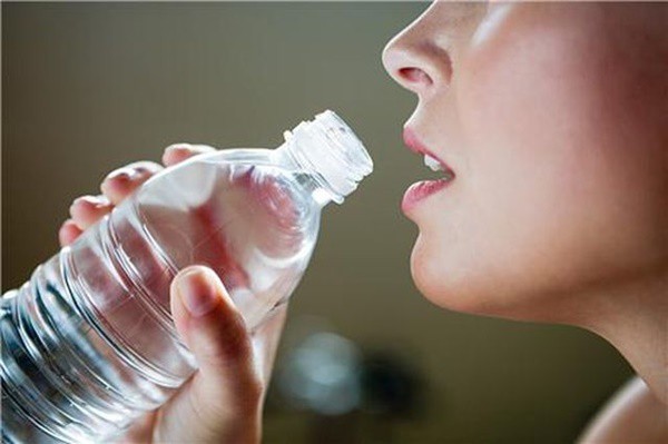 8 bí mật về nước đối với sức khỏe rất nhiều người không biết - Ảnh 4.