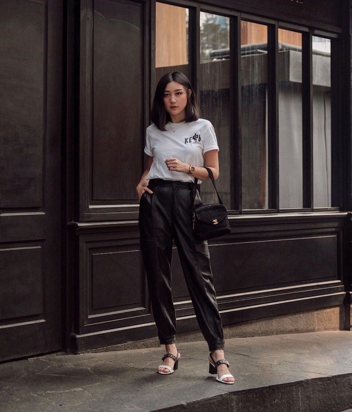 Chẳng dát toàn hàng hiệu nhưng các quý cô Châu Á nhìn vẫn cứ sang xịn nhờ cách mix cao tay - Ảnh 5. Chẳng dát toàn hàng hiệu nhưng các quý cô Châu Á nhìn vẫn cứ sang xịn nhờ cách mix cao tay - Ảnh 5.