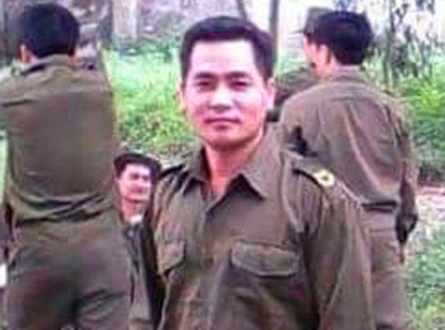 Hình ảnh anh Thao Văn Súa khi anh theo học lớp trung cấp công an xã (nguồn: Facebook)
