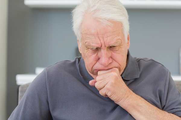 Nguyên nhân và cách điều trị bệnh phổi tắc nghẽn mãn tính ở người già - Ảnh 3.